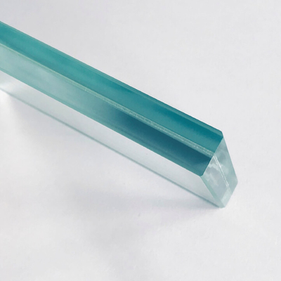 Panneau de verre stratifié de sécurité plat pour la construction de sandwichs courbés durcis trempés
