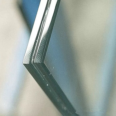 Demandes de bâtiment 6 mm de verre laminé glacé réfléchissant à faible E pour la teinture de couleur des puits