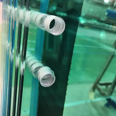 Faible teneur en fer 4 mm 3,2 mm Ar revêtement tempéré mistlite panneau solaire verre sur demande