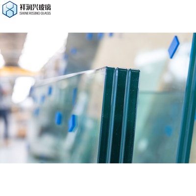 Porte de bâtiment avec point de fusion à haute température verre trempé laminé transparent