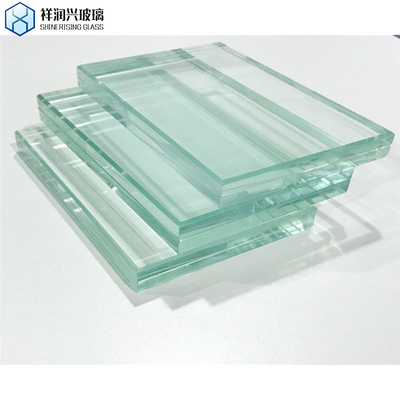 Usine de fabrication de verre trempé sur mesure pour le verre flottant transparent dans les couches architecturales