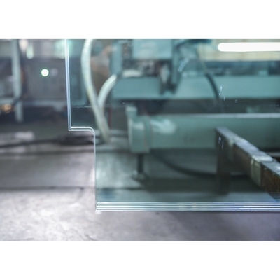 Balustrade en verre trempé de 10 mm avec poignée laminée