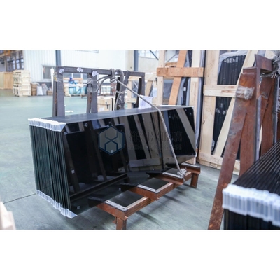 6.38-12.38 mm Laminé/coloré/témperé/durci/isolant/sécurité/bâtiment/piédestal/céramique/double vitrage/balustrade/clôture/verre creux