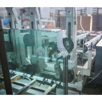 4 mm/5 mm/6 mm/8 mm/10 mm verre super tempéré teinté clair Escalier d'ascenseur verre de salle de bains avec certificat CE CCC ISO