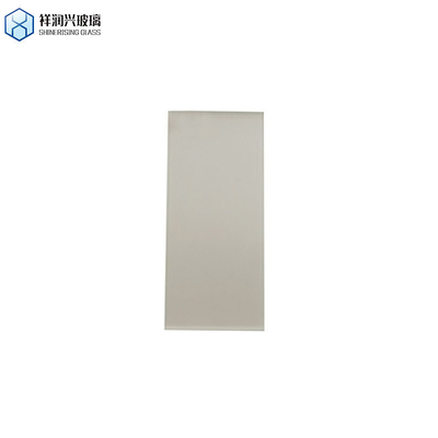 Vitre solaire à motif de tissu personnalisé de 1,6 à 4 mm avec verre photovoltaïque enduit et demande