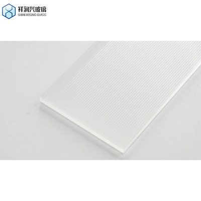 Vitre solaire à motif de tissu personnalisé de 1,6 à 4 mm avec verre photovoltaïque enduit et demande