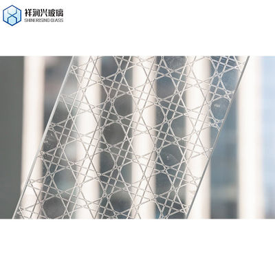 3.2mm/4mm Verre solaire transparent/faible teneur en fer/laminé pour collecteurs solaires/panneaux solaires