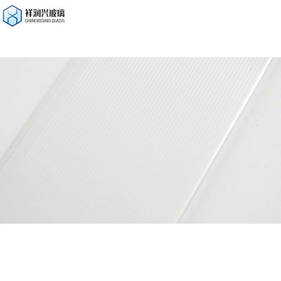 3.2mm/4mm Verre solaire transparent/faible teneur en fer/laminé pour collecteurs solaires/panneaux solaires