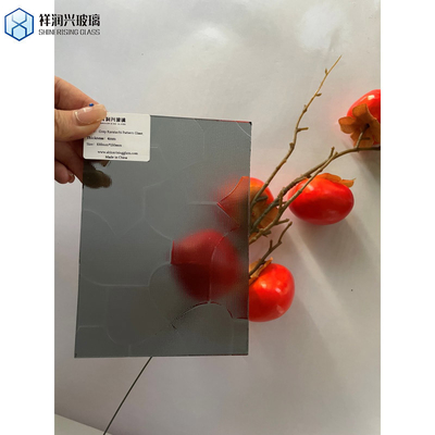 Vitrage trempé laminé à motifs sur pont gris 2 mm personnalisation personnalisée