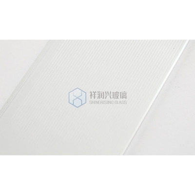 Panneau solaire à faible teneur en fer ultra-claré vitrage photovoltaïque à motifs trempés 3,2 mm 4 mm