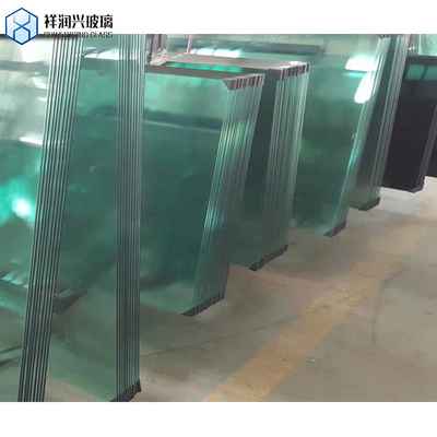 Panneaux de verre trempé transparents de 10 mm pour les ponts Matériau de construction résistant à la chaleur