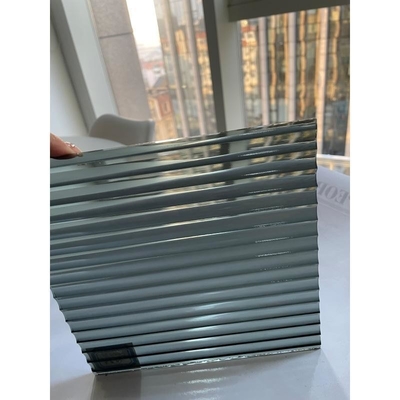 Personnaliser le verre trempé à motifs pour les cloisons intérieures
