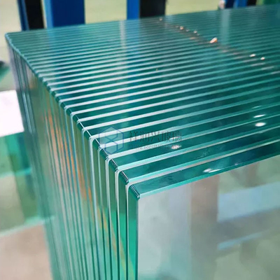 Verre trempé plat 3 mm-19 mm Verre transparent pour bâtiment trempé physiquement