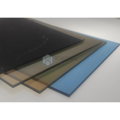 Fenêtre en verre trempé résistant aux brises pour le toit de balcon Style moderne 5 mm 6 mm 8 mm 10 mm 12 mm