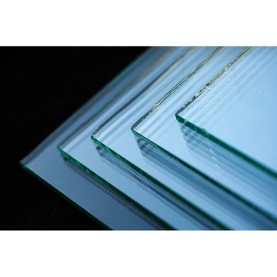 Construction bâtiment de différentes tailles verre flottant transparent avec bord plat poli