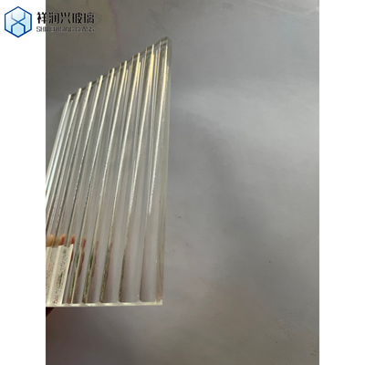 3mm 6mm 8mm Ultra Blanc Clair Moru Vitre à motifs en fer bas Panneaux de verre laminé à flûte à motifs en verre décoratif
