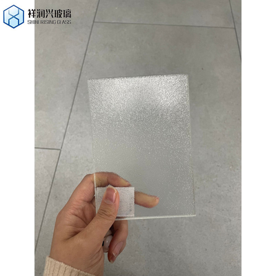 4mm Moru Flora Millenium Wave Diamant Cube d'eau de pluie de fer bas Vitrage à motifs pour la décoration