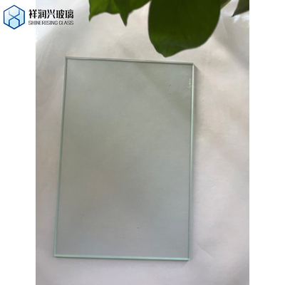 Décoration de panneaux de verre plat tempéré chimiquement