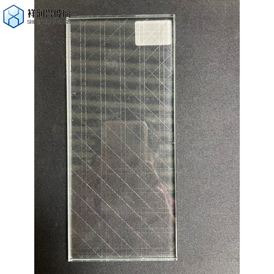 Plate Polissée 5 mm Aqualite Glass à motifs Grain Net Traingless Carrés irréguliers Hishicross