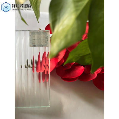 Vitrage flottant trempé qualifié 3 mm 4 mm 6 mm Vitrage transparent motif gris pour la décoration