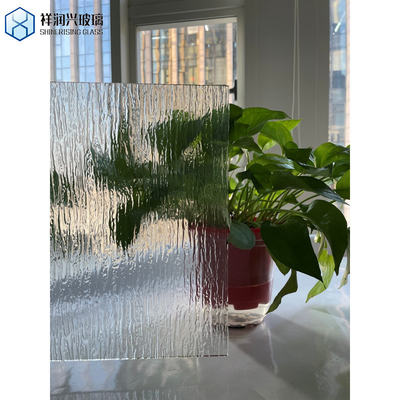 Couleur solide de fantaisie en relief de modèle de verre flottant en verre laminé figuré pour la décoration de bâtiments