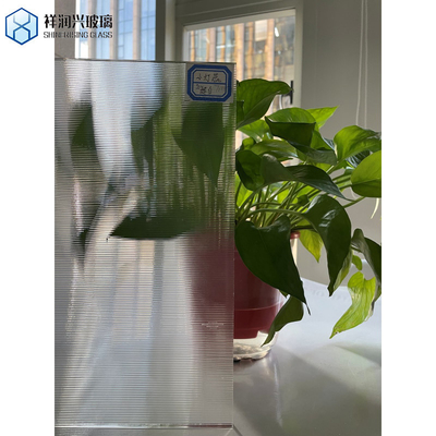 Principaux produits Verre laminé à faible teneur en fer Verre stratifié à structure pyramidale en maille