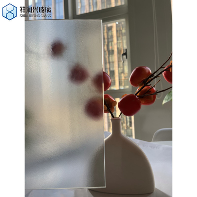 Verre à tiges claires texturé au verre trempé pour la décoration de fenêtres et de portes