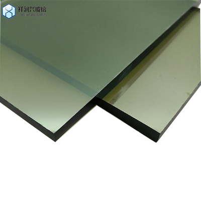 Verre flottant laminé 4 mm 5 mm 6 mm 8 mm Bâtiment de bureaux Bronze Vert Bleu Gris Couleur réfléchissante Verre teinté