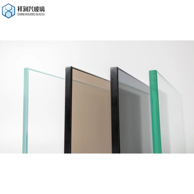 Couleur solide 2 mm-19 mm feuille teintée personnalisée stratifiée tempérée verre de construction transparent flottant