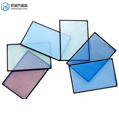 Personnalisation Couleur bleue rose verte Glace flottante 3 mm-12 mm Épaisseur Tintée Glace flottante solaire réfléchissante