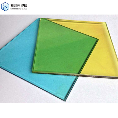 Plaque de verre à revêtement dichroïque iridescent 3 mm 5 mm personnalisée pour les projets architecturaux