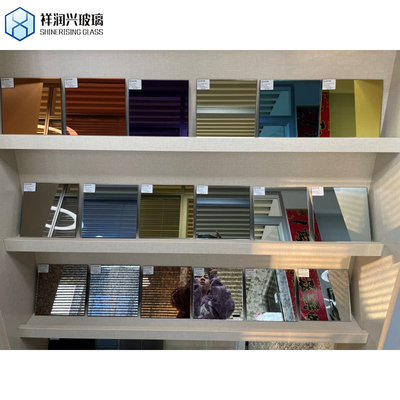 Recherche de miroirs argentés dorés teintés et miroirs muraux en aluminium couleur
