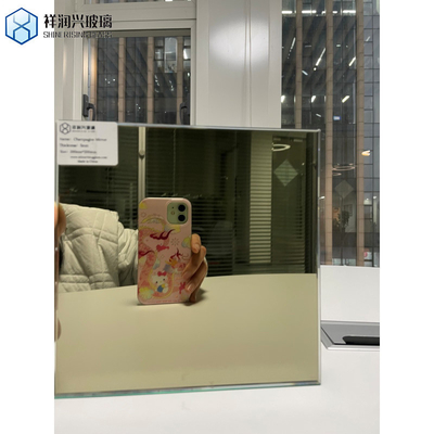 1830*2440/2140*3300/2440*3660 Miroir en aluminium clair et coloré pour les bâtiments modernes