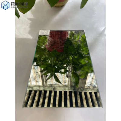 Antique miroir en argent 4mm 5mm 6mm 8mm miroir de salle de bain avec Size selon les exigences du client