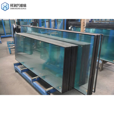 Panneaux de verre stratifiés isolés et trempés clairs pour les toits