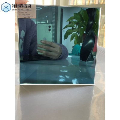 Miroir en verre teint d'argent certifié ISO pour le traitement gravé et la visualisation unidirectionnelle