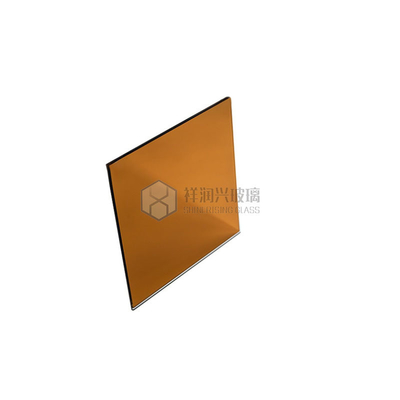 L'architecture de style moderne vitrail bidirectionnel essentiel pour les miroirs intelligents