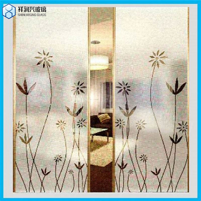 Qingdao 3mm-6mm Blue Flora Glass Clear Moru Patterned Figured Glass avec CE ISO9001 Sécurité renforcée Pattern de confidentialité du verre bord plat poli Travail