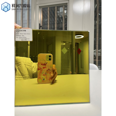 Rétroviseur décoratif en verre peint en couleur avec et directement en demande