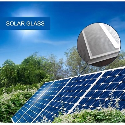 Panneau solaire hautement transparent, verre trempé à faible teneur en fer pour le bâtiment, verre solaire sur mesure