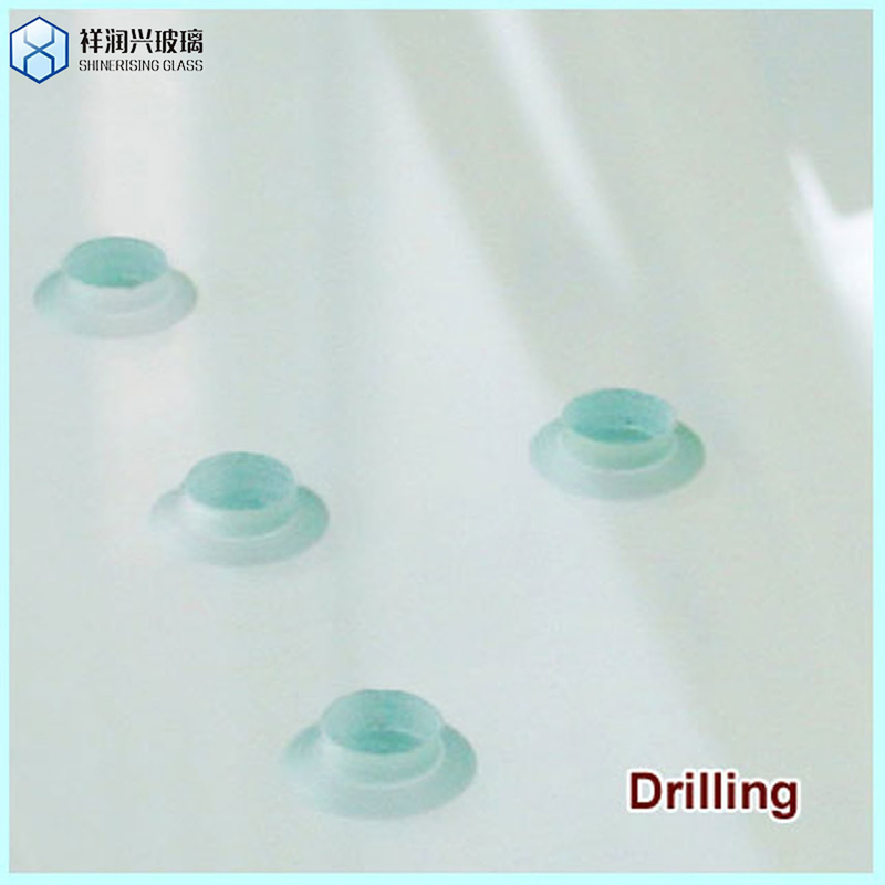 6 mm 8 mm 10 mm 12 mm 15 mm 19 mm Épaisseur du verre trempé laminé de sécurité pour le bâtiment