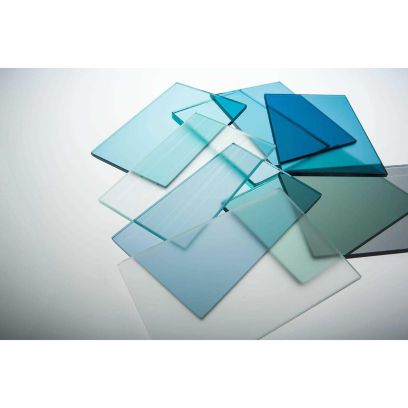 Panneau solaire tempéré plat, verre clair, ultra-faible en fer, haute transmission, faible réflectance de la lumière, revêtement AR antireflet