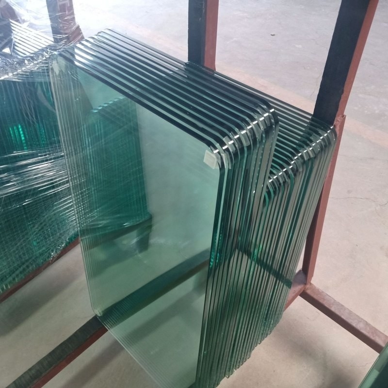 3 mm/4 mm/5 mm/6 mm/8 mm/10 mm/12 mm/15 mm verre trempé pour le bâtiment Norme GB15763.2-2005
