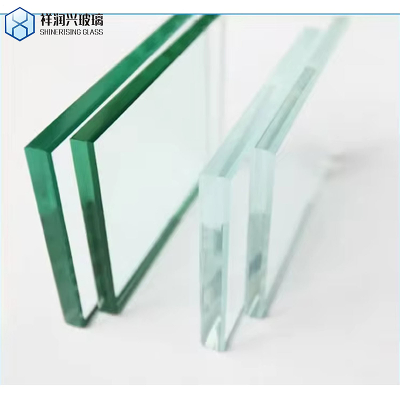 Vitre trempé 4 mm 6 mm 8 mm 10 mm 12 mm pour les balustrades sans cadre