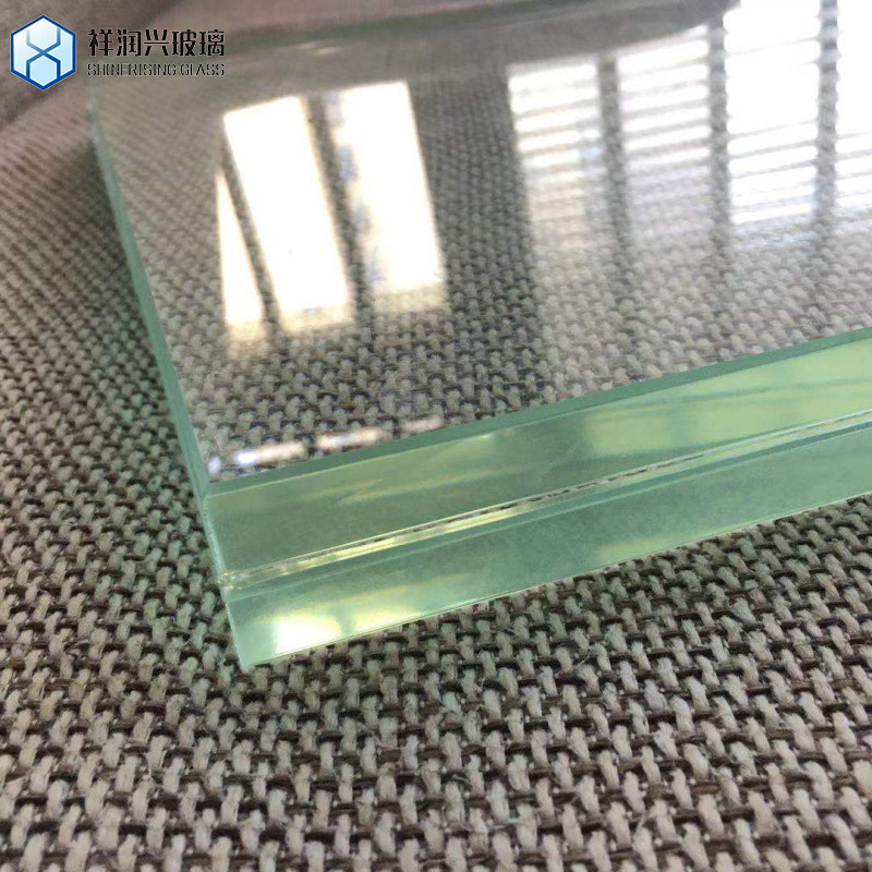 Porte coulissante en verre trempé 8 mm 10 mm personnalisée pour les cloisons de douche industrielles