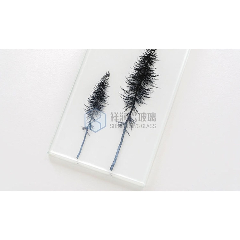 Produit principal Changhong Reeded film de fenêtre en verre ondulé à motifs avec certificat CE