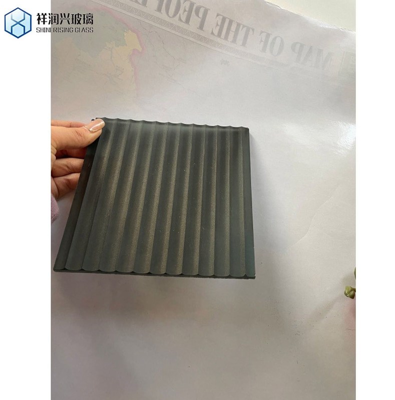 Verre teinté trempé de 3 mm à 19 mm Verre teinté pour cour en verre de bâtiment