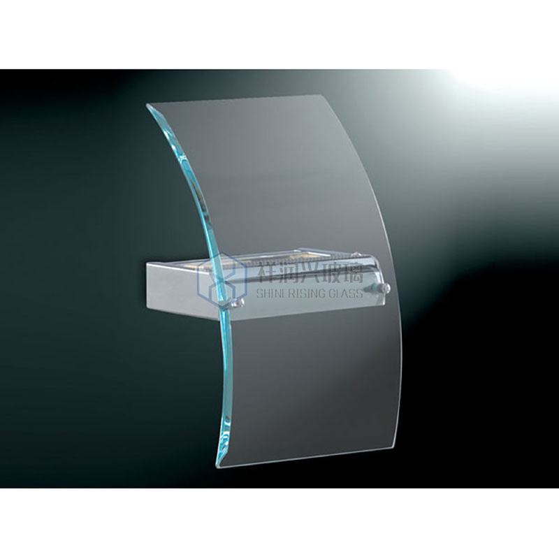 Verre trempé de 4 mm 5 mm 6 mm 8 mm 10 mm 12 mm Verre trempé pour les toits de bâtiments
