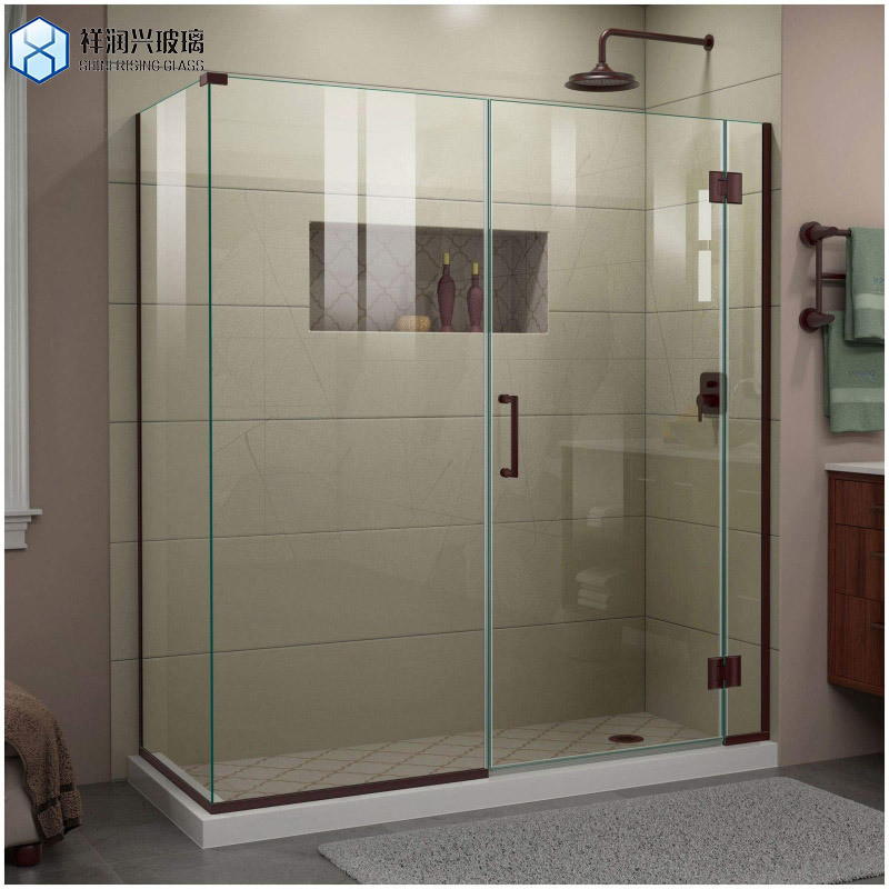 Verre trempé Plaque de verre flottante transparente 1 mm 1,8 mm 2 mm Épaisseur coupée à la taille avantage du verre