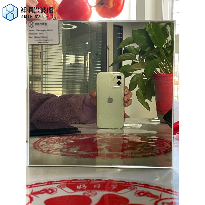 Verres teintés extérieurs de 5-6 mm/verres miroirs décoratifs colorés pour applications solaires